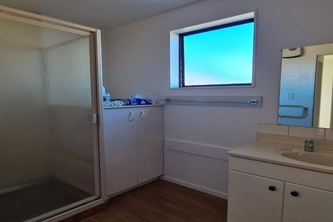 Photo of property in 17 Marshland Road, Shirley, Christchurch, 8061