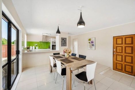 Photo of property in 6 Crail Court, Totara Heights, Auckland, 2105