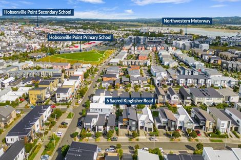 Photo of property in 6 Sacred Kingfisher Road, Hobsonville, Auckland, 0616