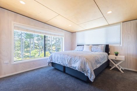 Photo of property in 198-200 Maungakotukutuku Road, Paraparaumu, 5032