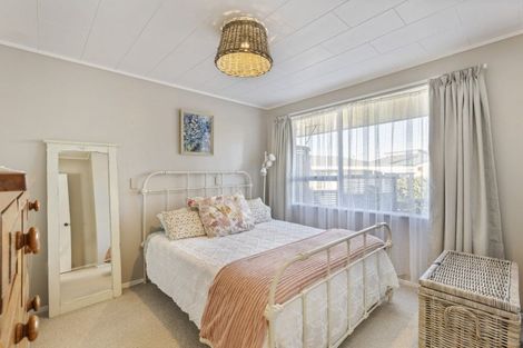 Photo of property in 3a Rossiter Crescent, Lynmouth, New Plymouth, 4310
