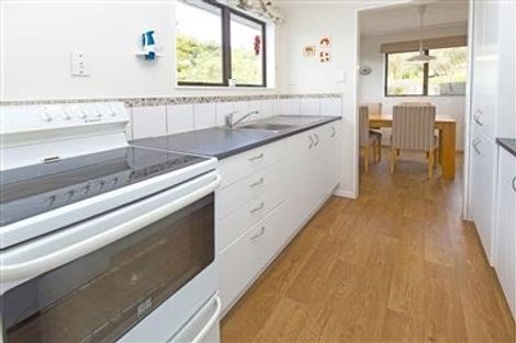 Photo of property in 47a Matai Road, Stanmore Bay, Whangaparaoa, 0932