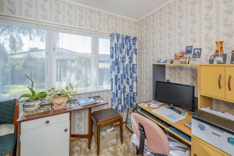 Photo of property in 27 Tawa Street, Levin, 5510