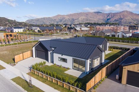 Photo of property in 47 Pounamu Avenue, Albert Town, Wanaka, 9305