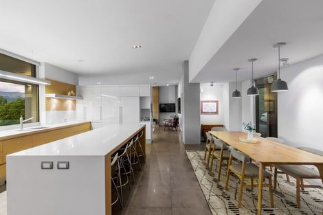 Photo of property in 37 Arrowtown-lake Hayes Road, Lake Hayes, Queenstown, 9371