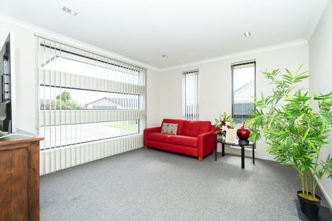 Photo of property in 3 Denham Court, Flagstaff, Hamilton, 3210