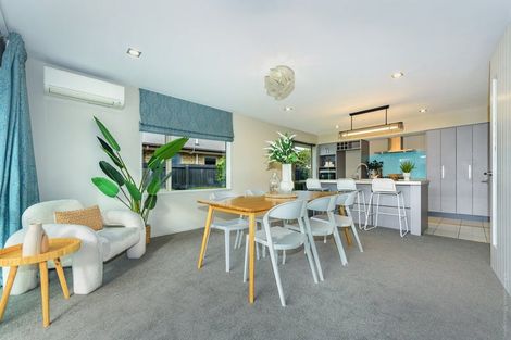 Photo of property in 12 Catkins Lane, Mairehau, Christchurch, 8052