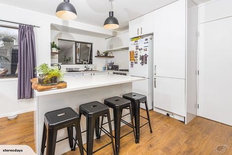 Photo of property in 47a Rehia Road, Massey, Auckland, 0614