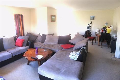 Photo of property in 20a Justin Place, Te Atatu Peninsula, Auckland, 0610