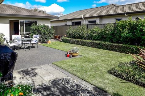 Photo of property in 18 Blythfield Place, Taradale, Napier, 4112