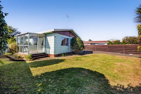 Photo of property in 198 Waihi Road, Hawera, 4610