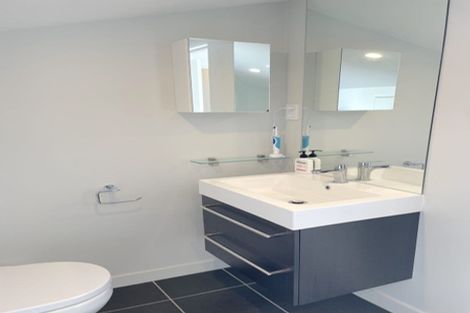 Photo of property in 10/31u Princess Terrace, Newtown, Wellington, 6021