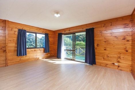 Photo of property in 1/40 Gatman Street, Birkdale, Auckland, 0626