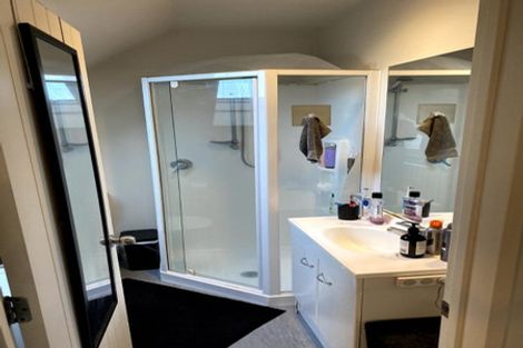 Photo of property in 327 Barbadoes Street, Christchurch Central, Christchurch, 8011