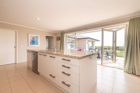 Photo of property in 6 Elley Drive, Carters Beach, Westport, 7825