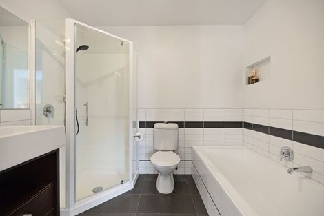 Photo of property in 65 Oregon Drive, Kelvin Heights, Queenstown, 9300