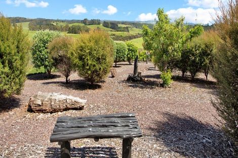 Photo of property in 913 Purerua Road, Te Tii, Kerikeri, 0294