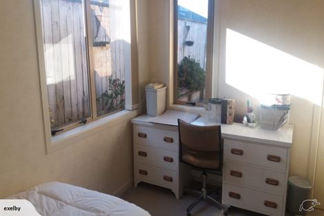 Photo of property in 17 Sovereign Isle Lane, Rototuna, Hamilton, 3210