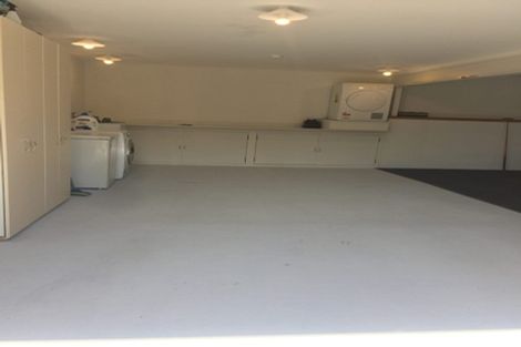 Photo of property in 57 Fairmount Road, Titirangi, Auckland, 0604