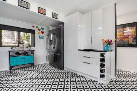 Photo of property in 102 Pohutukawa Avenue, Ohope, 3121