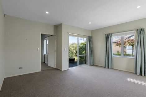 Photo of property in Yaldhurst Courts, 1/372 Yaldhurst Road, Russley, Christchurch, 8042