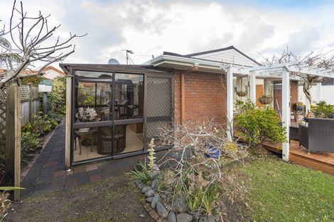 Photo of property in 7b Nukumea Common, Orewa, 0931