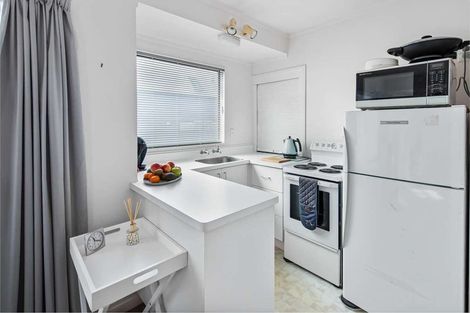 Photo of property in 10u2 Upper Bourke Street, Kilbirnie, Wellington, 6022