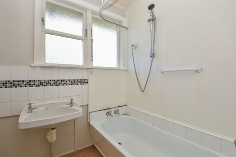 Photo of property in 162 Cole Street, Masterton, 5810