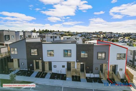 Photo of property in 22 Kuaha Road, Massey, Auckland, 0614