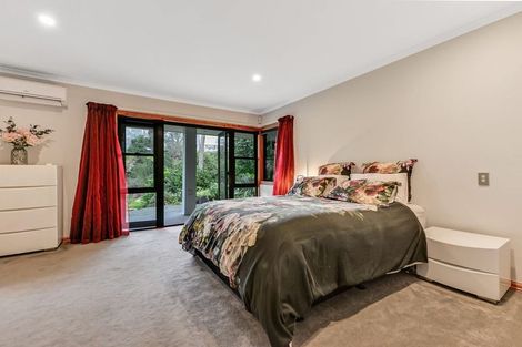 Photo of property in 27 Opoia Road, Hamilton East, Hamilton, 3216