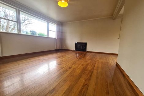 Photo of property in 20 Hartley Terrace, Massey, Auckland, 0614