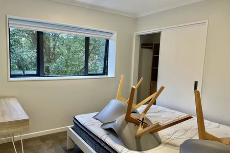 Photo of property in 21a Fairmount Road, Titirangi, Auckland, 0604