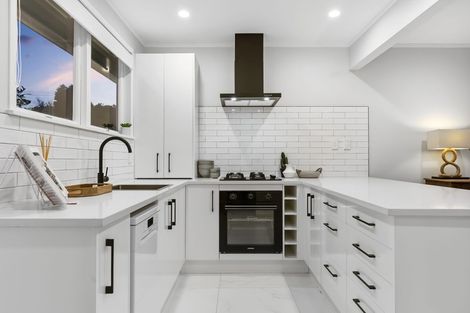 Photo of property in 2/18 Gray Avenue, Mangere East, Auckland, 2024