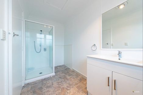 Photo of property in 10 Merton Street, Trentham, Upper Hutt, 5018