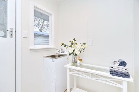 Photo of property in 1/135 Champion Street, Edgeware, Christchurch, 8013