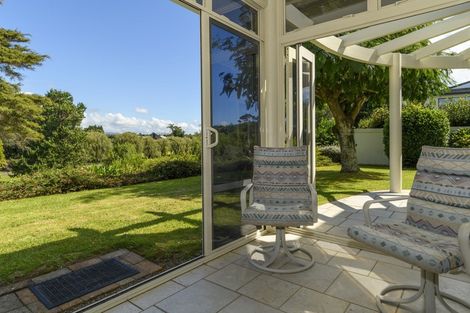 Photo of property in 10 Links View Drive, Omokoroa, 3114