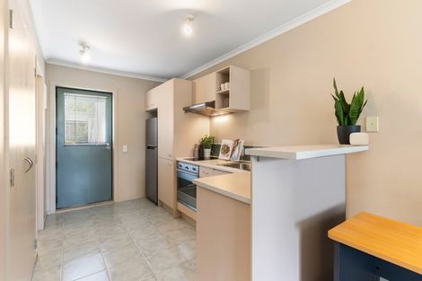 Photo of property in 8/5 Carolina Place, Albany, Auckland, 0632