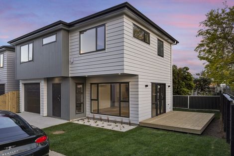 Photo of property in 35b Edmund Hillary Avenue, Papakura, 2110