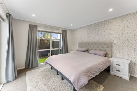 Photo of property in 37 Somerby Mews, Silverstream, Upper Hutt, 5019