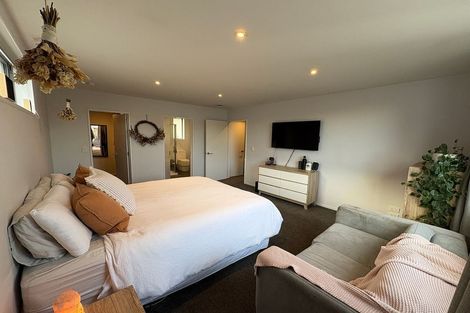 Photo of property in 2/27 Sherborne Street, St Albans, Christchurch, 8014