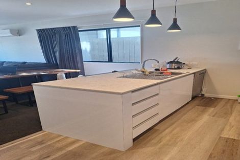 Photo of property in 18/6u Oswald Crescent, Paparangi, Wellington, 6037