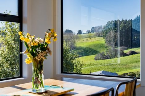 Photo of property in 10 Allen Road, Green Island, Dunedin, 9018