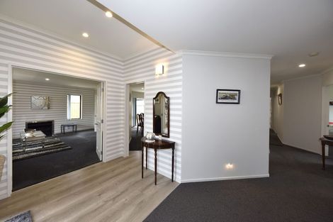 Photo of property in 23 Sycamore Close, Rangiora, 7400