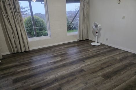 Photo of property in 93 Coronation Road, Hillcrest, Auckland, 0627