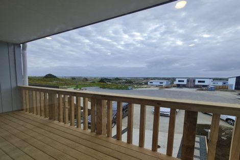 Photo of property in 14a Kotahitanga Street, Papakura, 2110