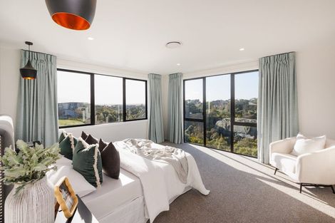 Photo of property in 18 Silkwood Place, Fitzherbert, Palmerston North, 4410