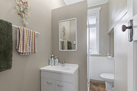 Photo of property in 14 Bolton Street, Petone, Lower Hutt, 5012