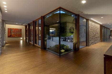 Photo of property in 10 Bluff View Terrace, Drift Bay, Queenstown, 9371