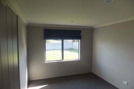 Photo of property in 83 Saint James Drive, Huntington, Hamilton, 3210