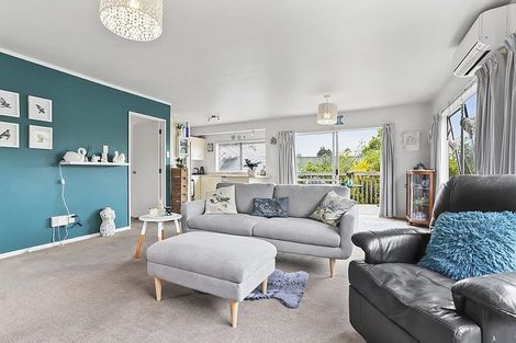 Photo of property in 10 Ambler Avenue, Glen Eden, Auckland, 0602